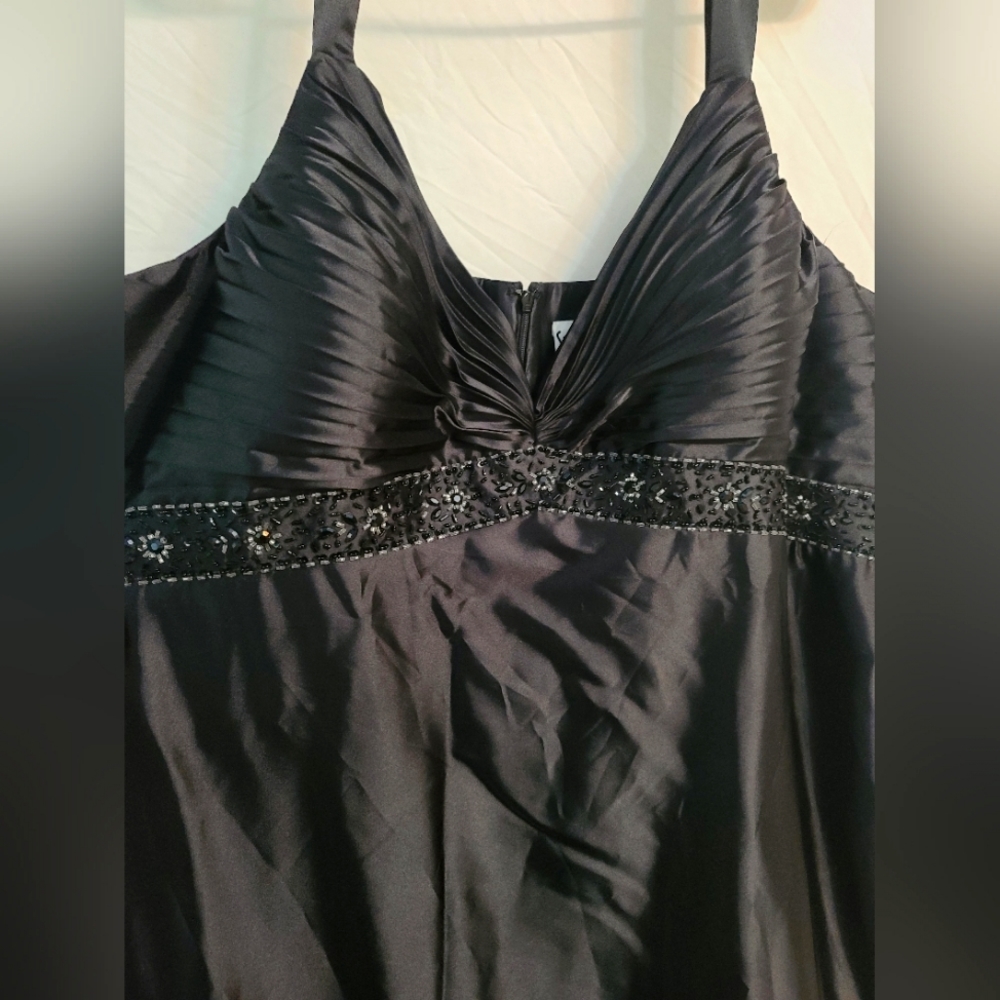 Sydney's Closet prom bridesmaid dress